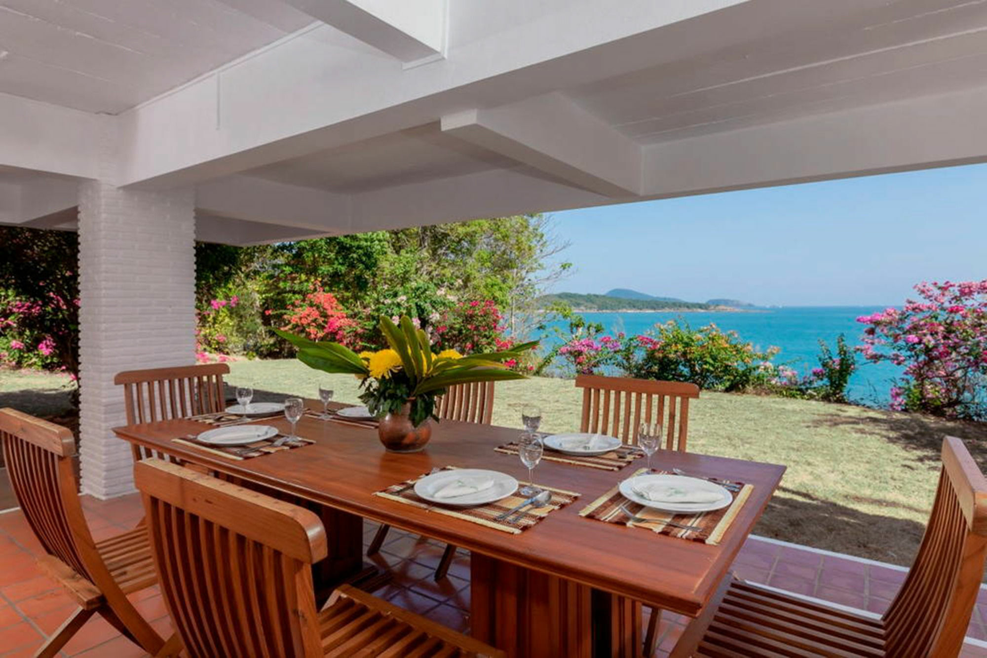 Baan Khunying - Secluded Phuket Beachfront Villa Rawai Luaran gambar