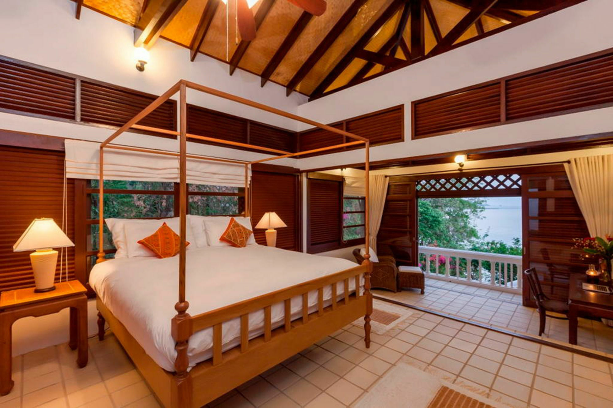 Baan Khunying - Secluded Phuket Beachfront Villa Rawai Luaran gambar